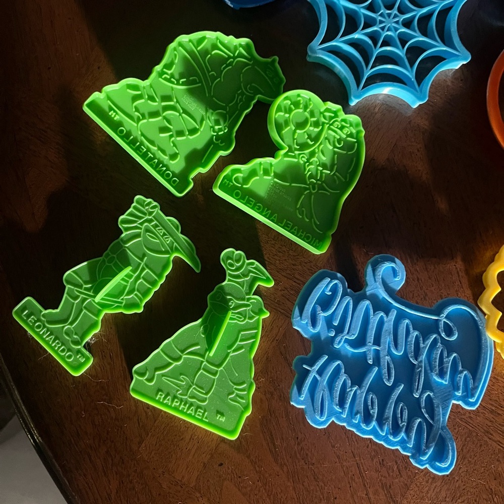Colorful Cookie Cutter Set for Kids - Picture 4 of 8